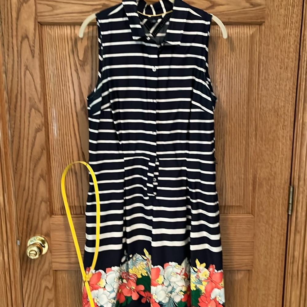 Tommy Hilfiger sleeves dress